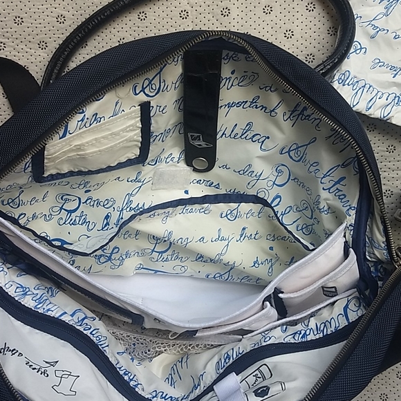 Rare Lululemon Vintage Gym Bag - Picture 7 of 15
